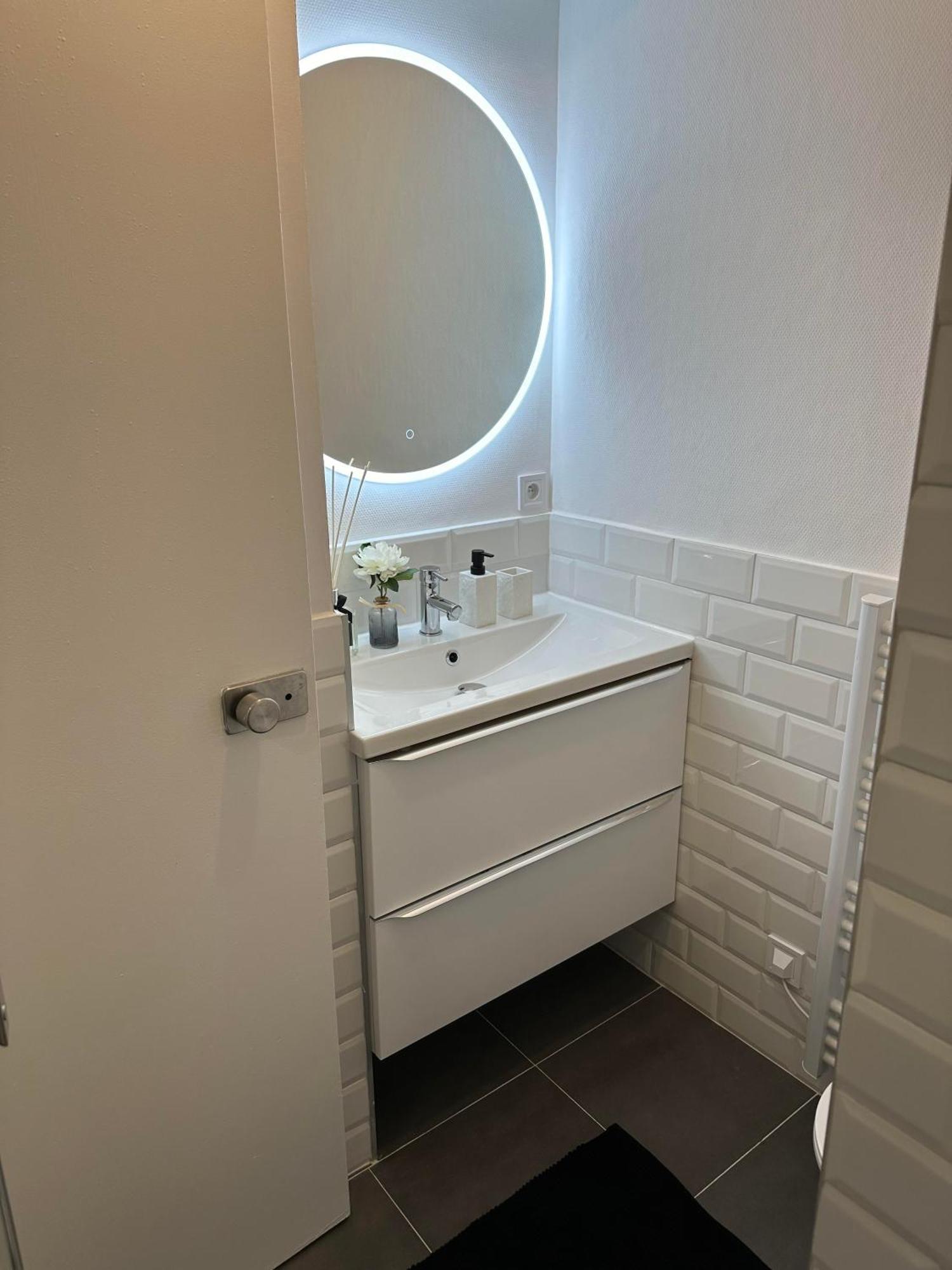 Apartamento Premium & Cosy Studio - Paris A 20 Mins - Chateaux De Versailles A 8 Mins Le Chesnay  Exterior foto